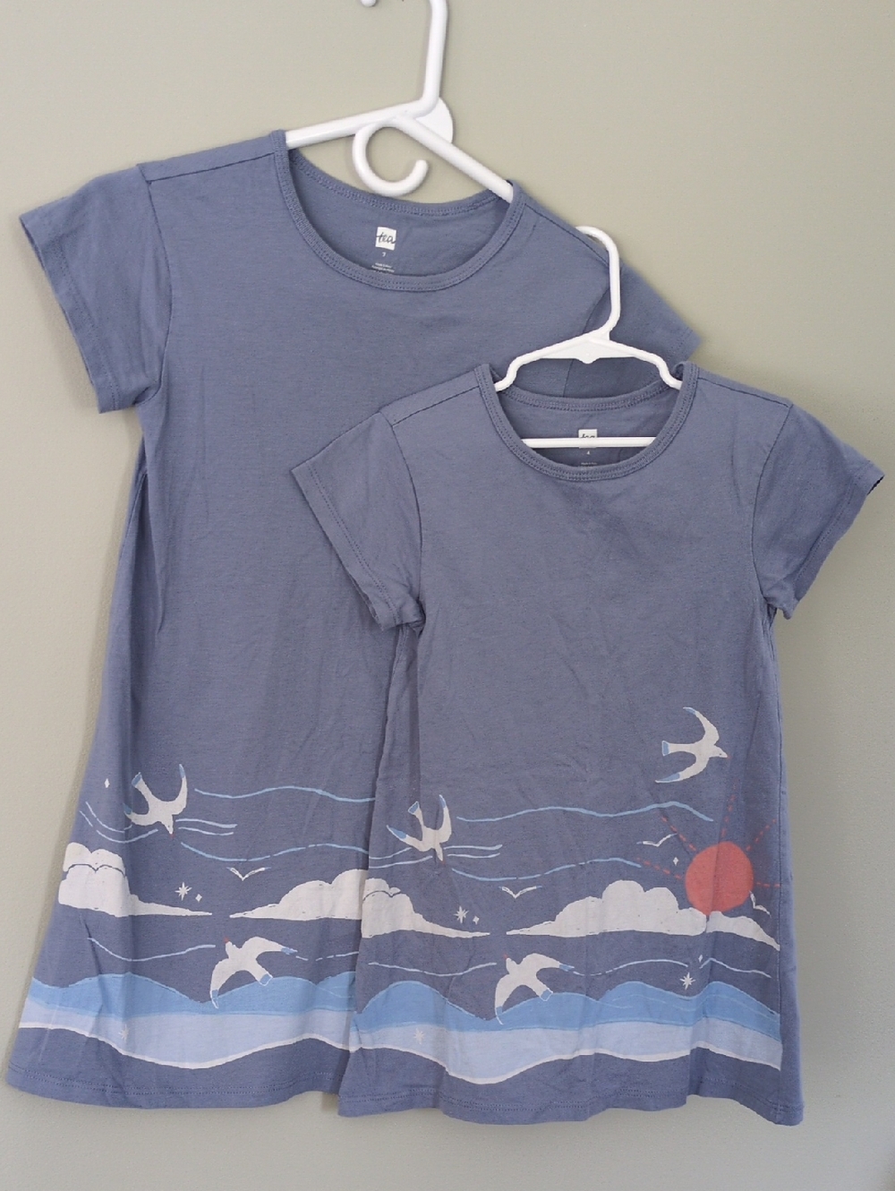 Matching Tea Collection T-shirt Dress Bundle Size 4 And 7 New Waves Border Beach